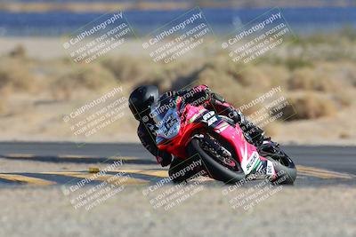 media/Mar-23-2025-CVMA (Sun) [[674f32b282]]/Race 17-Formula Middleweight (HOLESHOT)/